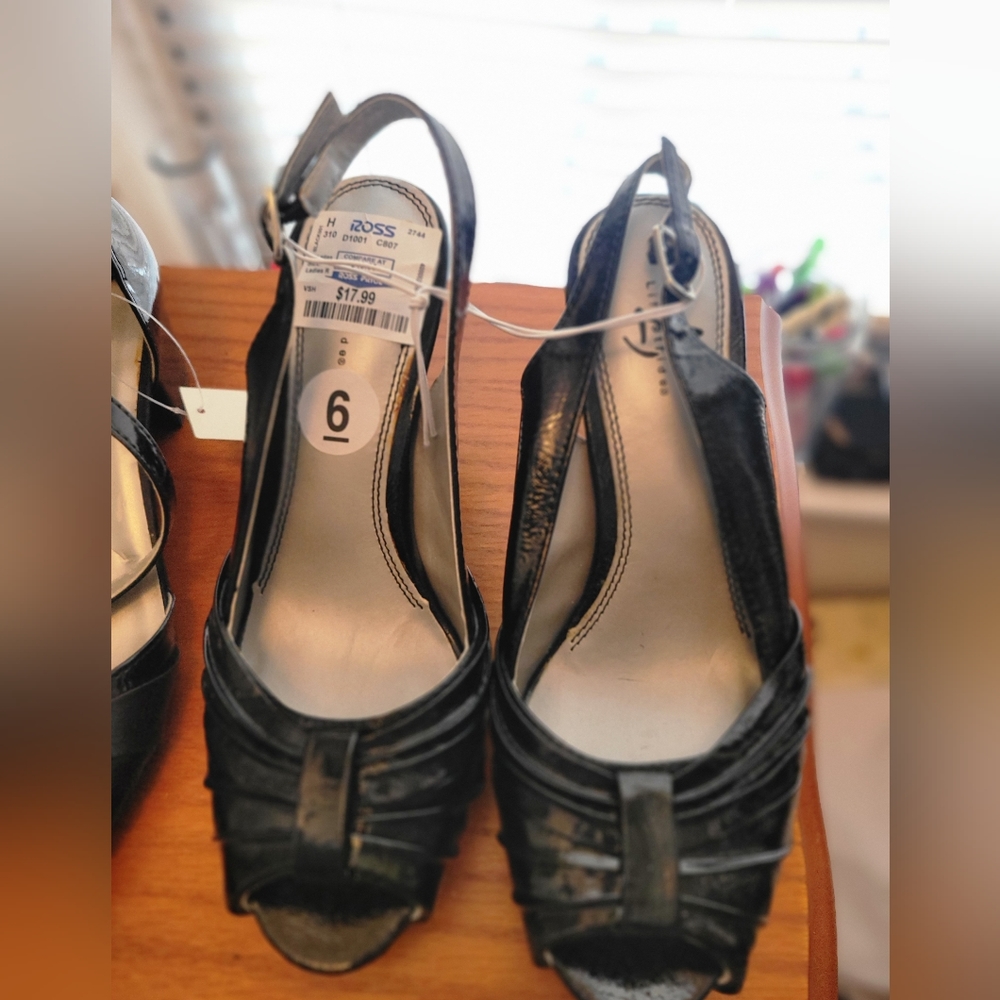 Women' Shoes